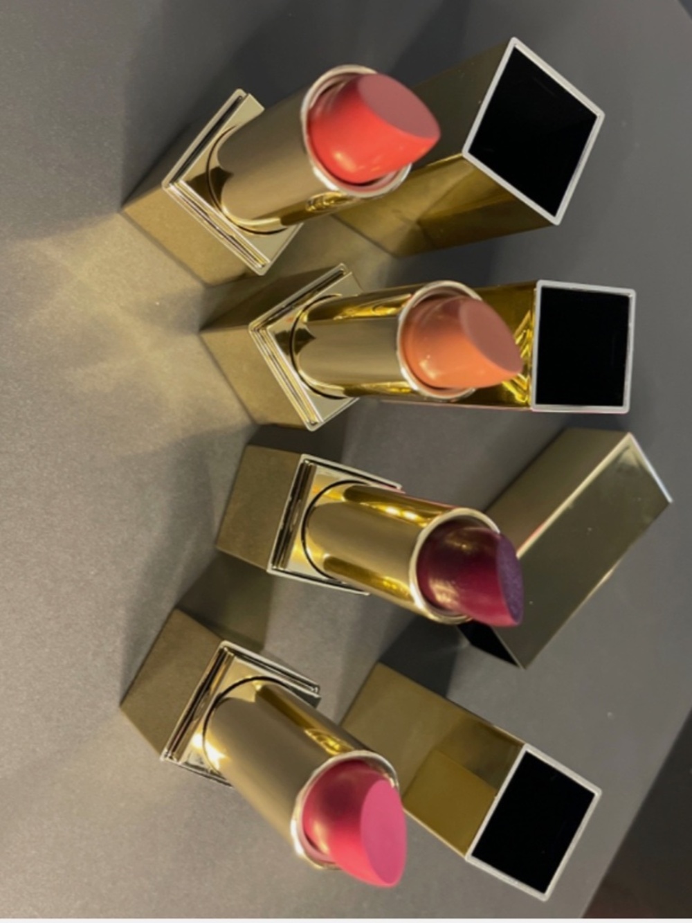 4 Pack Estée Lauder Pure Color Envy Matte Sculpting Lipstick OPEN BOX
